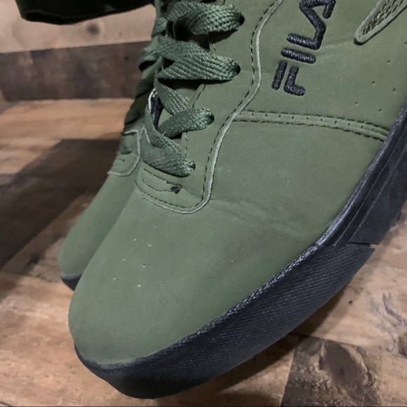 Fila High Top Sneakers Mens Sz 11 Green - Picture 10 of 11